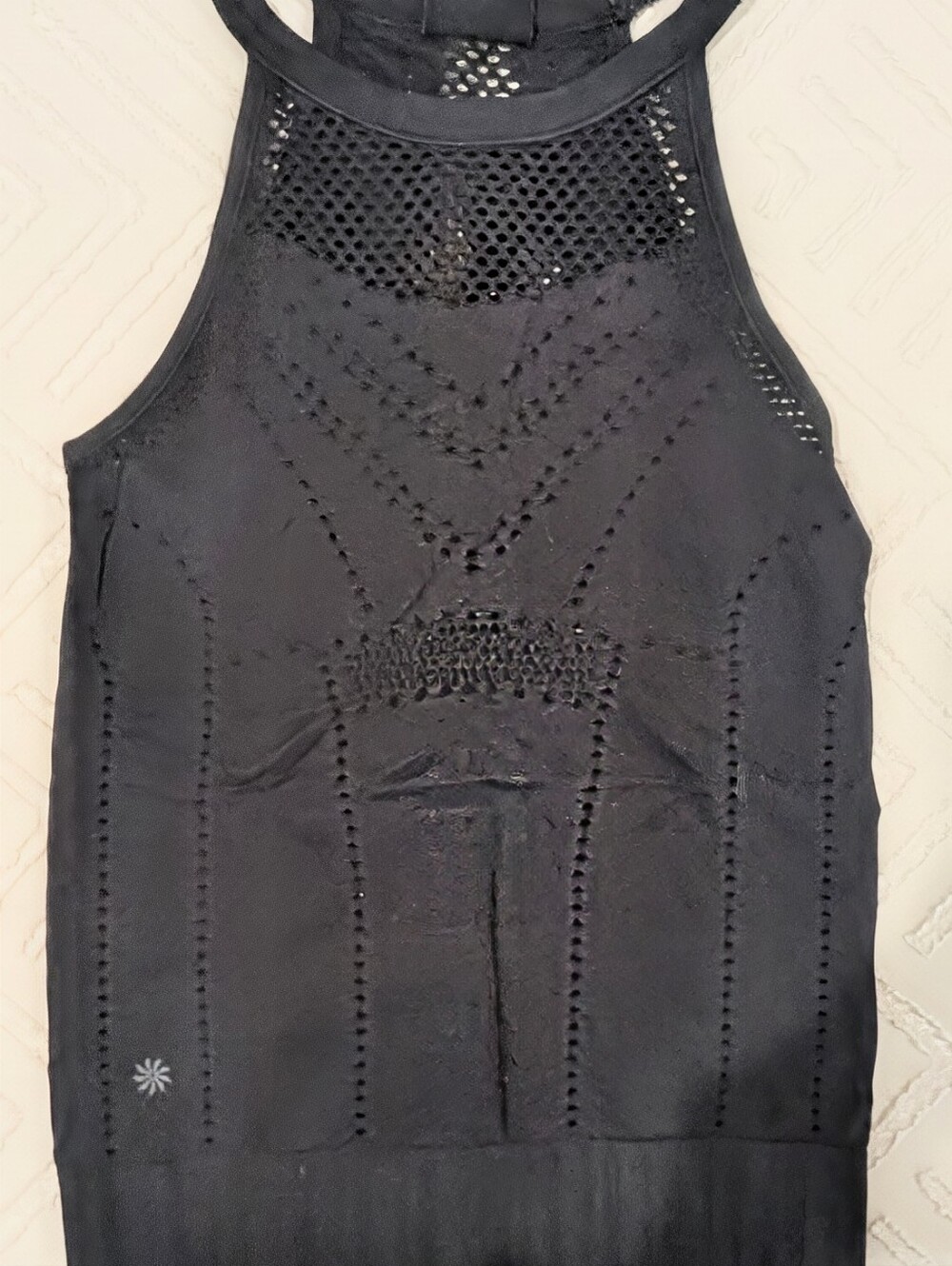 NWOT Athleta Black Sleeveless Crochet Mesh Performance Tank Top